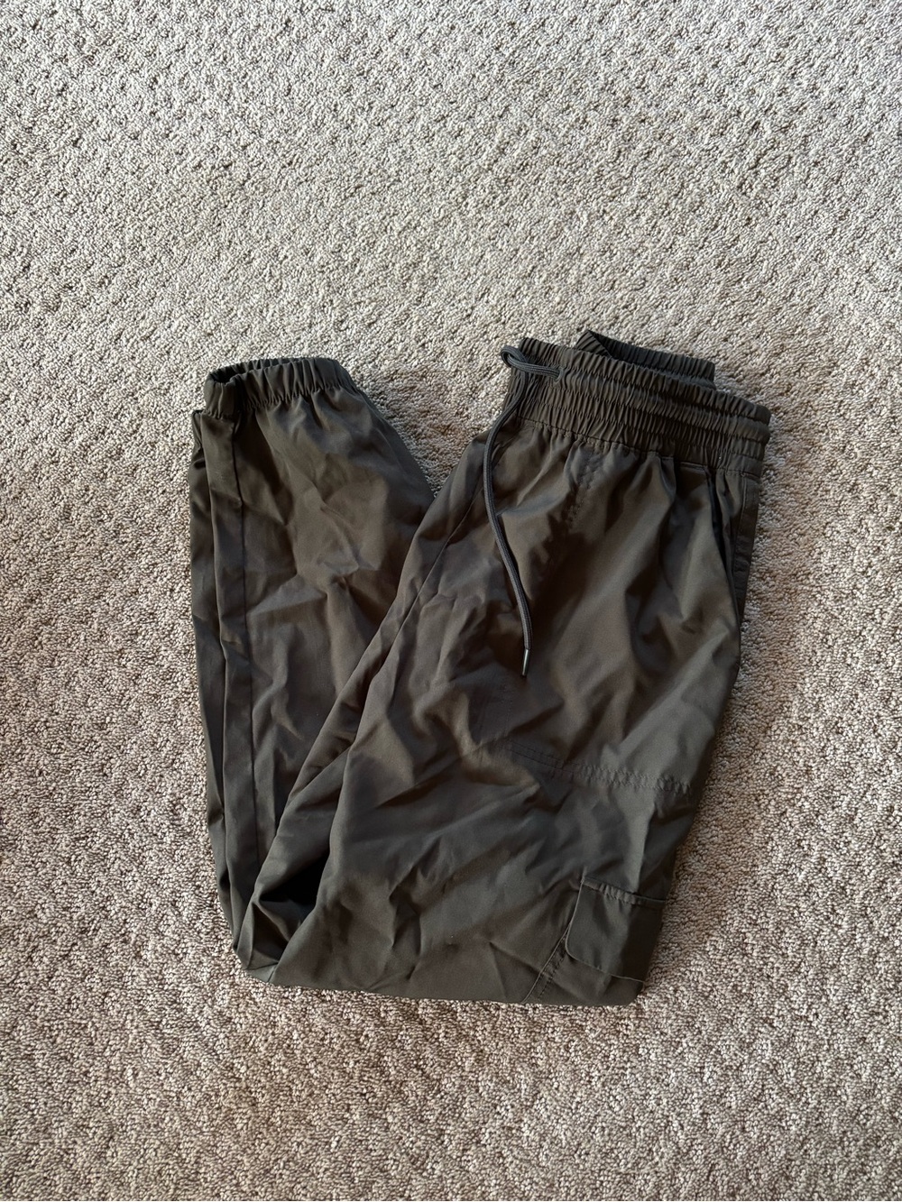 Old Navy Activewear Cargo Jogger Army Green